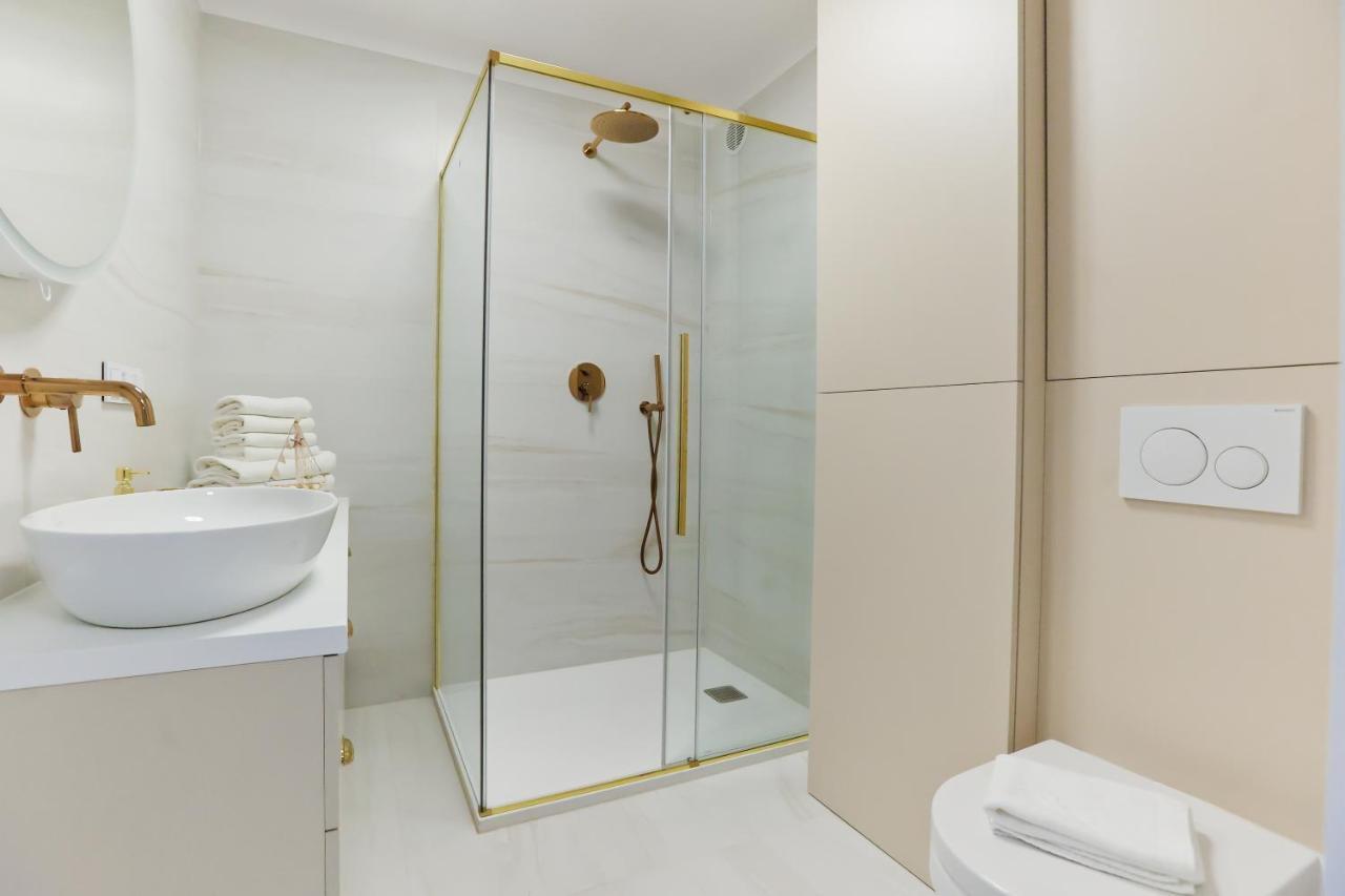 M&K Apartamenty Sailors Golden Yacht, Gdansk - Wyspa Sobieszewska Kültér fotó